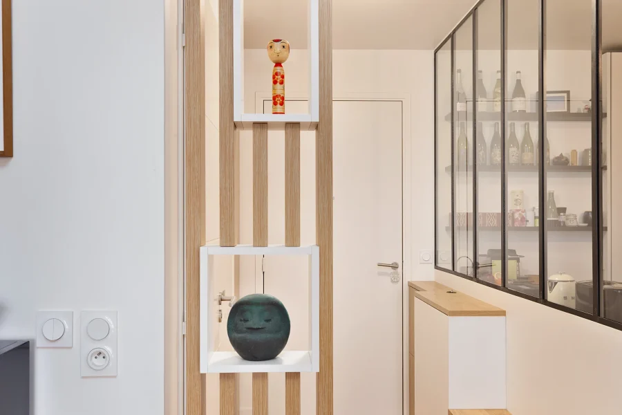 Claustra entrée sur mesure du sol au plafond préservant la lumière naturelle