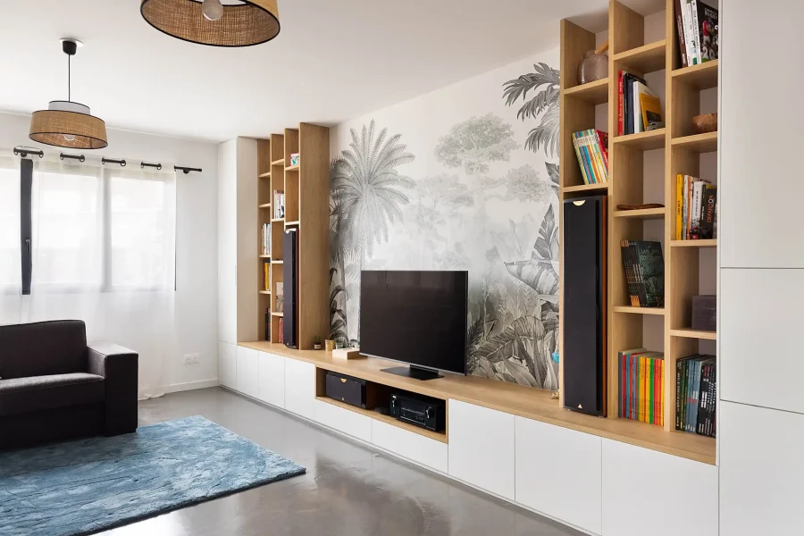 Grand meuble TV bibliothèque bureau avec niches ouvertes en bois clair